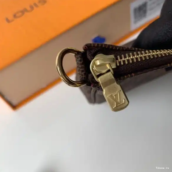 Affordable Vuitton Louis ACCESSOIRES POCHETTE 0629
